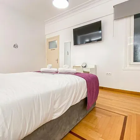 Syntagma Square, 65sqm Cozy Family Apartment